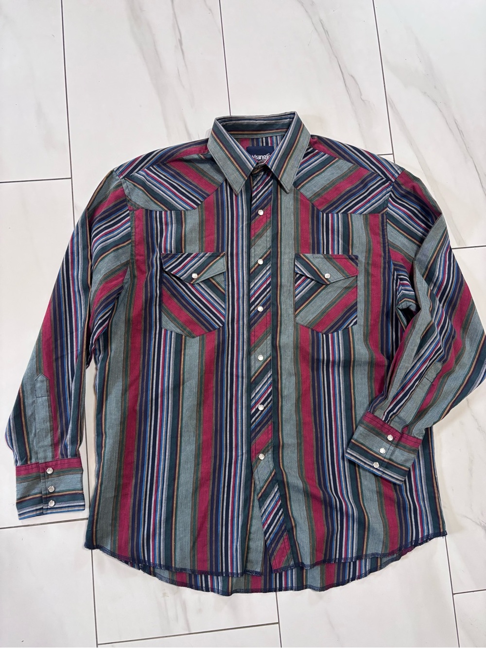 Wrangler Vintage Western Pearl Snap Striped Cowboy Shirt Red Blue Teal size XL